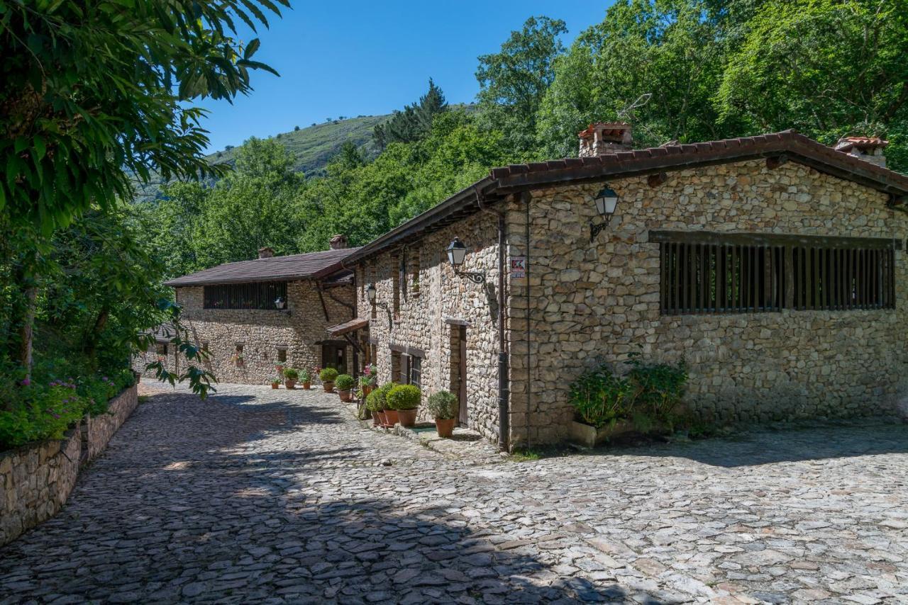 Hotel Rural La Tahona De Besnes Arenas De Cabrales Exterior photo